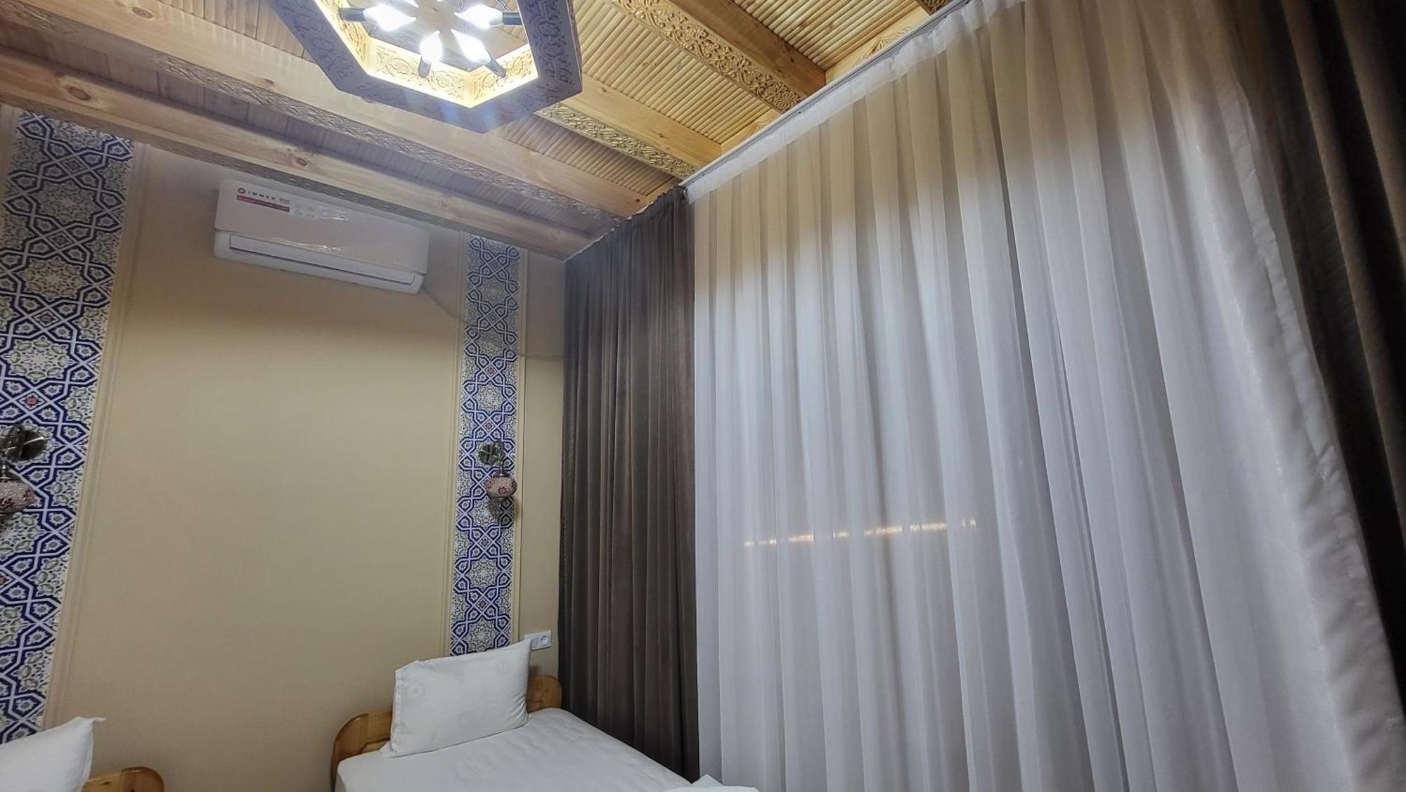 Ulli Oy Boutique Hotel & Terrace Khiva ภายนอก รูปภาพ